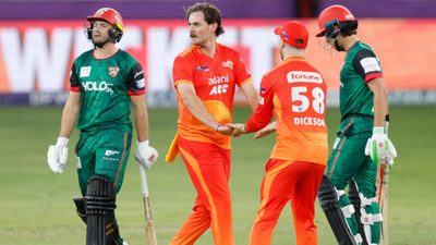 match-3-dp-world-ilt20-2025-dv-vs-gg.Click to read full article.