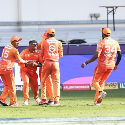 gulf-giants-qualify-for-the-playoffs-after-a-thrilling-win-over-the-abu-dhabi-knight-riders.Click to read full article.
